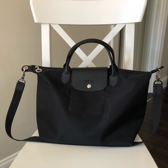 Longchamp Le Pliage Neo Medium Nylon Tote Longchamp Le Pliage Neo Medium Nylon Tote
